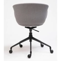 SILLA TAPIZADA GIRATORIA CON RUEDAS BAI -Demarques Tienda bai silla tapizada giratoria con ruedas disponible en varios acabados 4