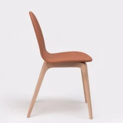 Silla Tapizado Polipiel Y Estructura Madera De Haya BOB -Demarques Tienda bob silla comedor haya y tapizado polipiel disponible en varios acabados 2