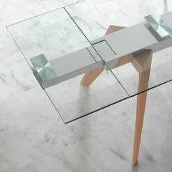 Mesa Extensible En Cristal Y Patas De Madera TAVOLO -Demarques Tienda nacher mesa de comedor moderna extensible tavolo wood 2