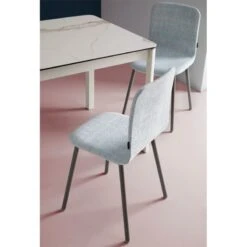 Silla Comedor Tapizada Y Patas Metalicas PEPPER 1 -Demarques Tienda pepper 1 silla comedor carcasa tapizada y patas metalicas disponible en varios acabados 4