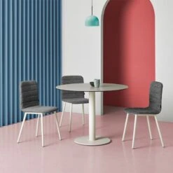 PEPPER 2 - SILLA COMEDOR TAPIZADA Y PATAS METALICAS