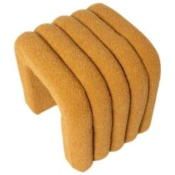 Puff Tapizado En Tela Borreguito Color Mostaza EDY -Demarques Tienda puff tapizado en tela borreguito color mostaza edy 3