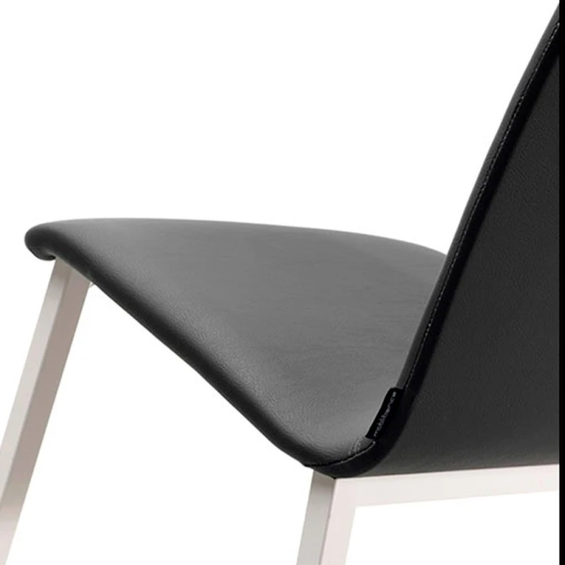 Silla De Cocina Tapizada Con Patas Metalicas SIERO 4 Silla De Cocina Tapizada Con Patas Metalicas SIERO - Imagen 2