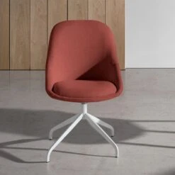 Silla Giratoria Tapizada Con Patas Metalicas CHIARA B